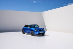 The New MINI Cooper SE