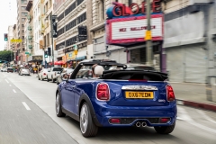 MINI CABRIO (F57) 04