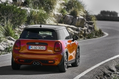 MINI HATCH (F56) 03