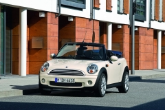 MINI cabrio (R57) 4