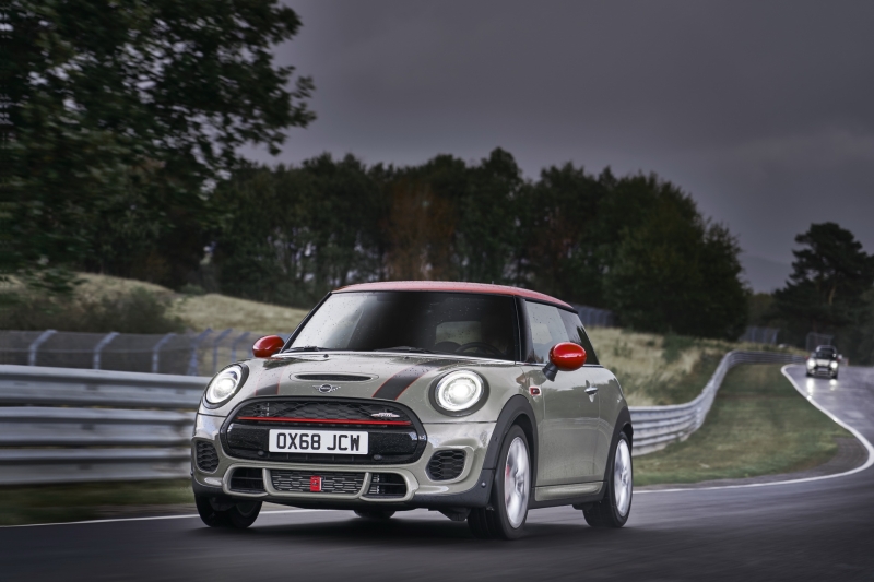 MINI HATCH (F56) 12