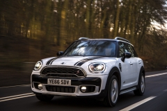 MINI COUNTRYMAN (F60) 01