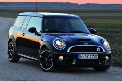 MINI CLUBMAN HAMPTON (R55) 09