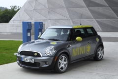 MINI-E (R56) 01