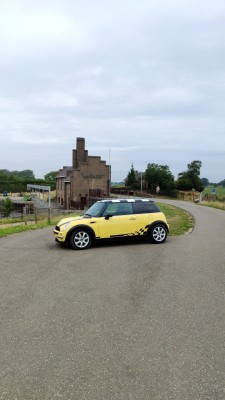 mini-cooper-AB-1.jpg