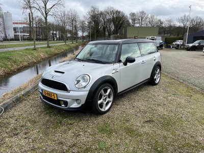 mini clubman.jpeg